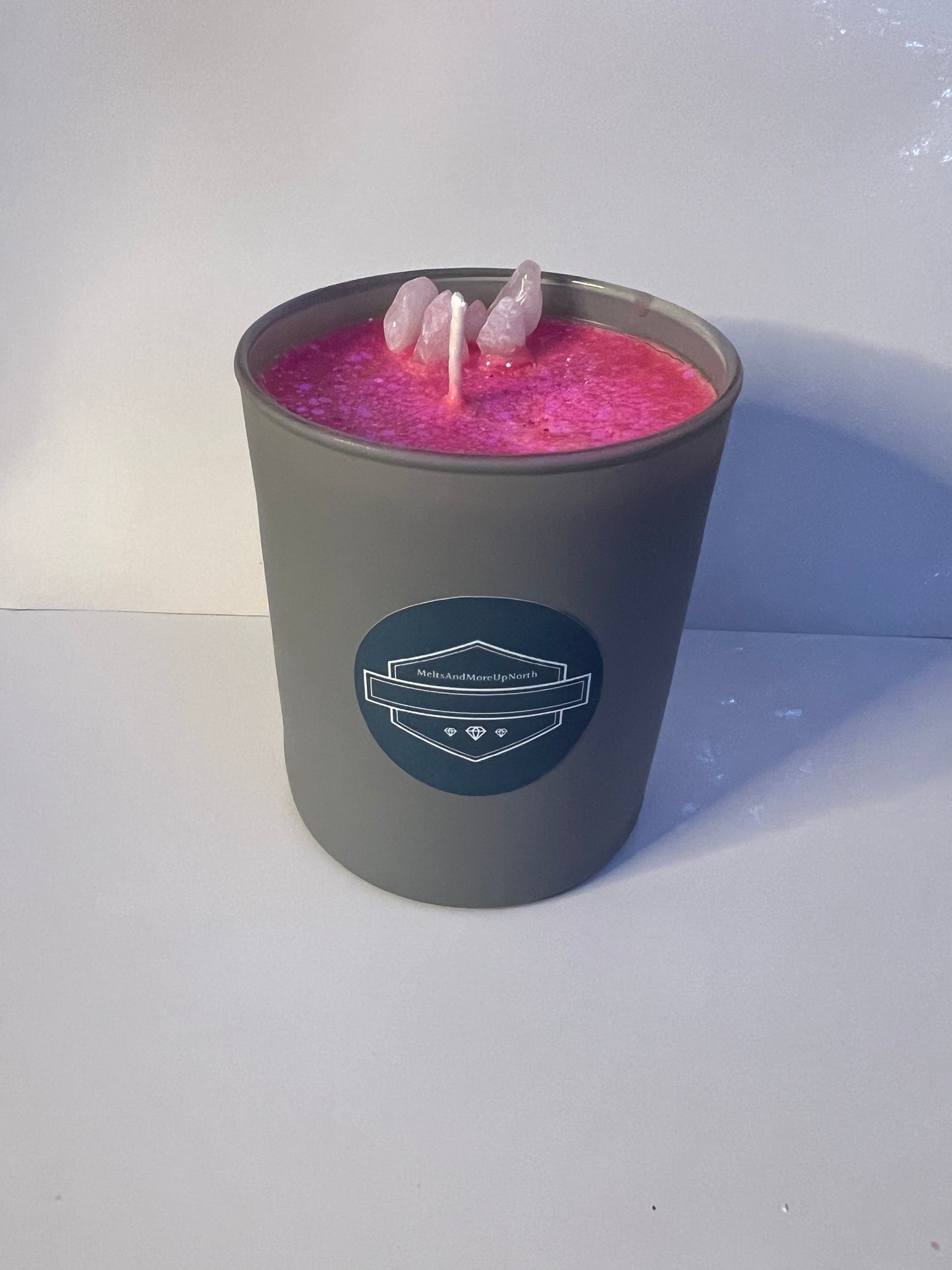 MeltsAndMoreUpNorth Ice Queen & Rose Quartz Candle